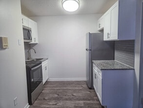 Parkway Manor Apartment Homes in Rochester, NY - Building Photo - Building Photo