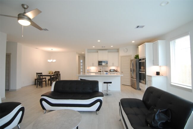 property at 29207 Pikes Peak Dr