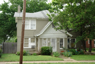 4116-4118 Junius St in Dallas, TX - Building Photo - Building Photo