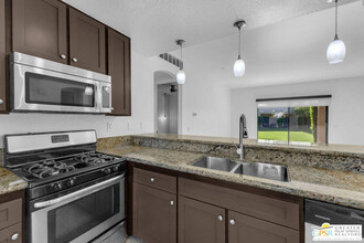 67575 N Natoma Dr in Cathedral City, CA - Building Photo - Building Photo