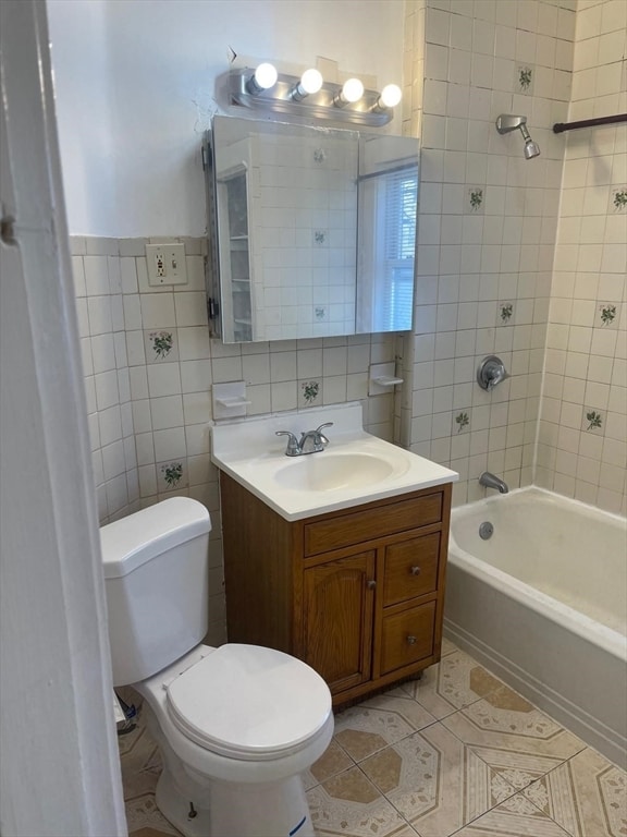 39 Magnolia St in Malden, MA - Building Photo - Building Photo