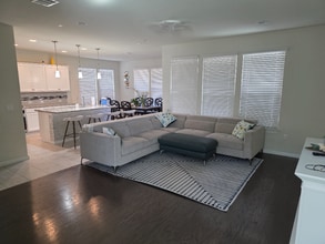 14107 Eucalyptus Bnd in Austin, TX - Foto de edificio - Building Photo