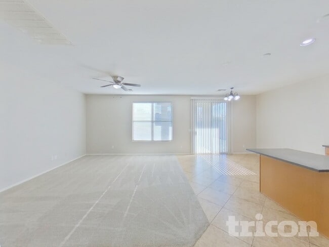 42237 W Lunar St in Maricopa, AZ - Building Photo - Building Photo