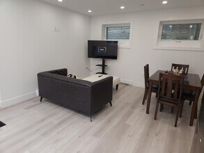 3149 Rupert St in Vancouver, BC - Building Photo - Building Photo