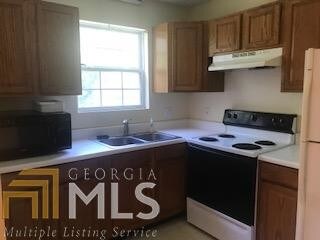 235 Turner St-Unit -Apt F in Royston, GA - Foto de edificio - Building Photo