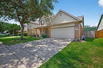 6023 Lamb Creek in Missouri City, TX - Building Photo - Building Photo