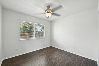 2703 Whetstone Dr in Corinth, TX - Building Photo - Building Photo