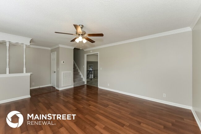 3216 Country Lawn Dr in Nashville, TN - Foto de edificio - Building Photo