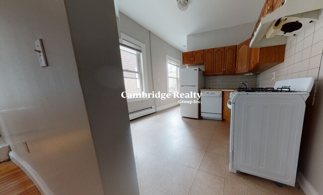 224 Banks St, Unit 5T
