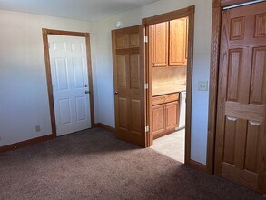 324 W Crawford St, Unit A in Findlay, OH - Foto de edificio - Building Photo
