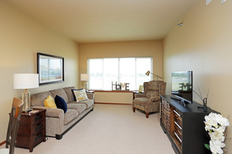 Windflower Apartments in Sioux Falls, SD - Building Photo - Interior Photo