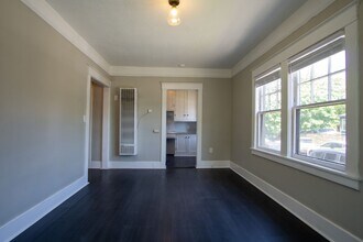 7437 N Saint Louis Ave in Portland, OR - Building Photo - Building Photo