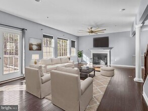 21169 Elizabeth Hill St in California, MD - Building Photo - Building Photo