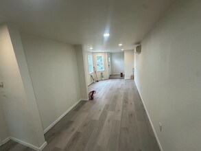 877 29th St in Oakland, CA - Building Photo - Building Photo