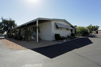 14000 El Evado Rd in Victorville, CA - Foto de edificio - Building Photo