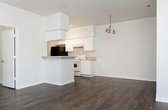322 Tamara Dr in Georgetown, TX - Building Photo - Building Photo