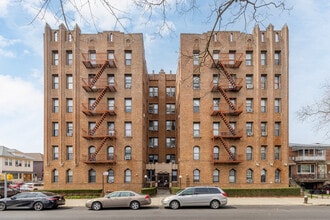 7920 19th Ave in Brooklyn, NY - Building Photo - Building Photo