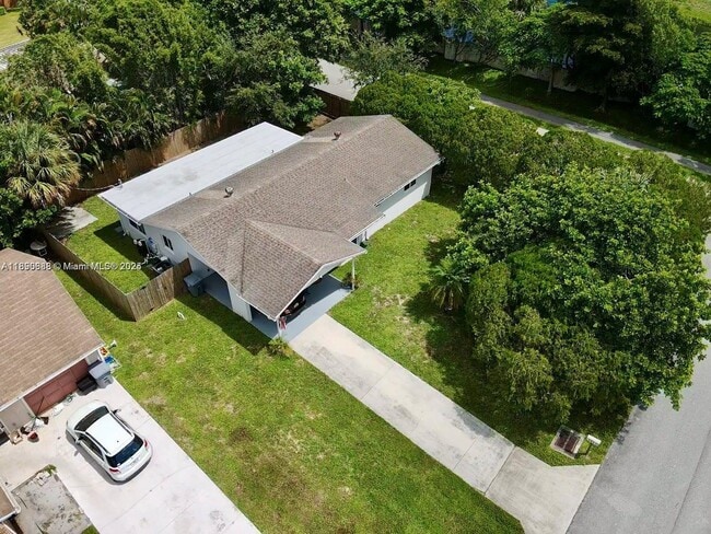 3511 Quentin Ave in Boynton Beach, FL - Building Photo - Building Photo