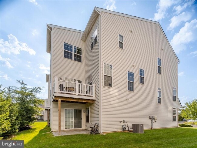 2305 Maci's Cir in Warrington, PA - Foto de edificio - Building Photo