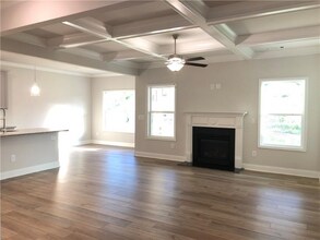1552 Dover Creek Ln in Lawrenceville, GA - Building Photo - Building Photo