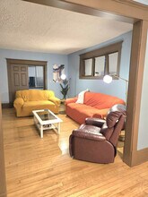 2022 Oakland Ave in Minneapolis, MN - Building Photo - Building Photo