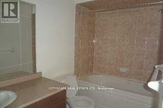 153 Hawkview Blvd in Vaughan, ON - Building Photo - Building Photo