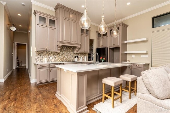 10 W Alteza Dr in Edinburg, TX - Building Photo - Building Photo