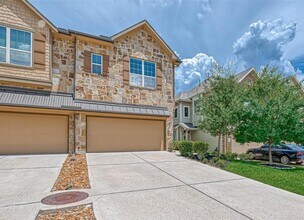 123 Mimosa Silk Ct in Montgomery, TX - Building Photo - Building Photo
