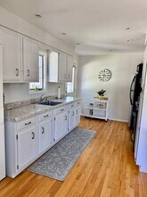 15 Welch Ter in Fairfield, CT - Building Photo - Building Photo