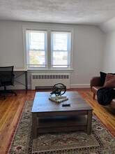 665 Mendon Rd in Woonsocket, RI - Building Photo - Building Photo