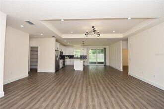 100 White Hall Dr in Palm Coast, FL - Building Photo - Building Photo