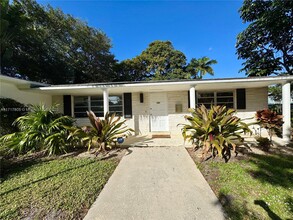 2609 Madison St in Hollywood, FL - Foto de edificio - Building Photo