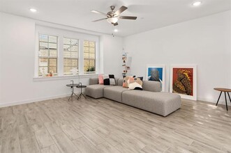 610 Cobblestone Ln in Irving, TX - Building Photo - Building Photo