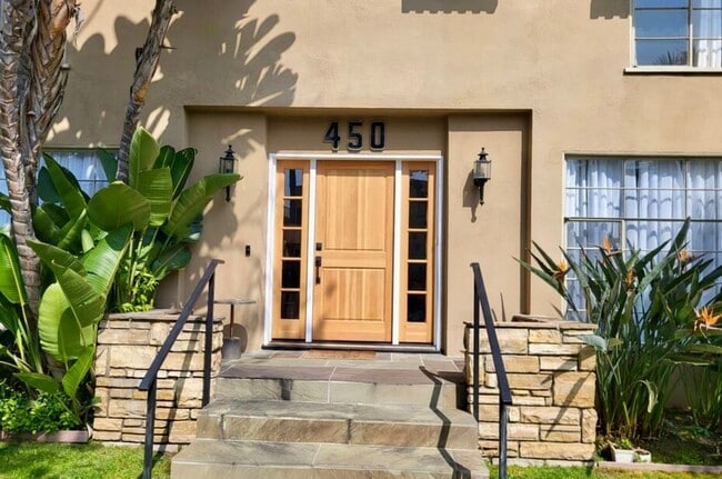 450 Rexford Dr in Beverly Hills, CA - Building Photo - Building Photo