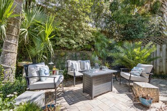 2754 1st Ave in Fernandina Beach, FL - Foto de edificio - Building Photo