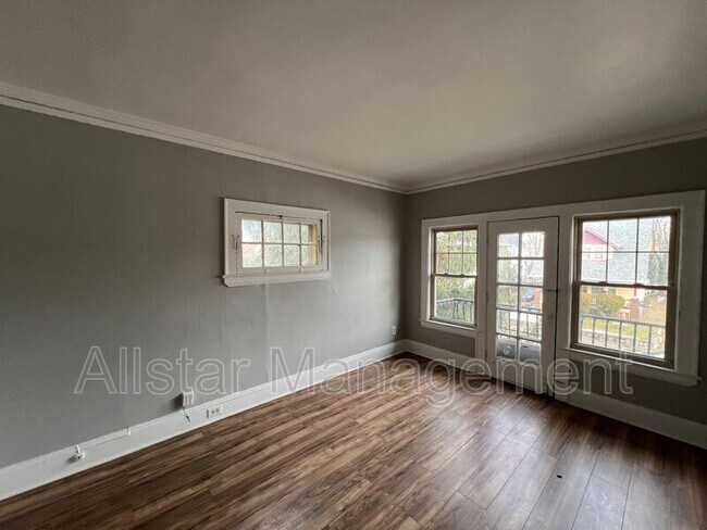 3628 E 142nd St in Cleveland, OH - Building Photo - Building Photo