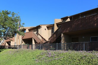 Ocean Breeze in San Diego, CA - Building Photo - Building Photo