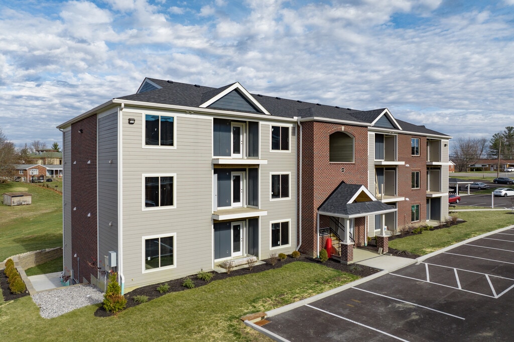 Indian River Apartments in Independence, KY