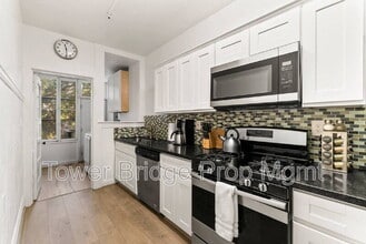 717 17th St in Sacramento, CA - Building Photo - Building Photo