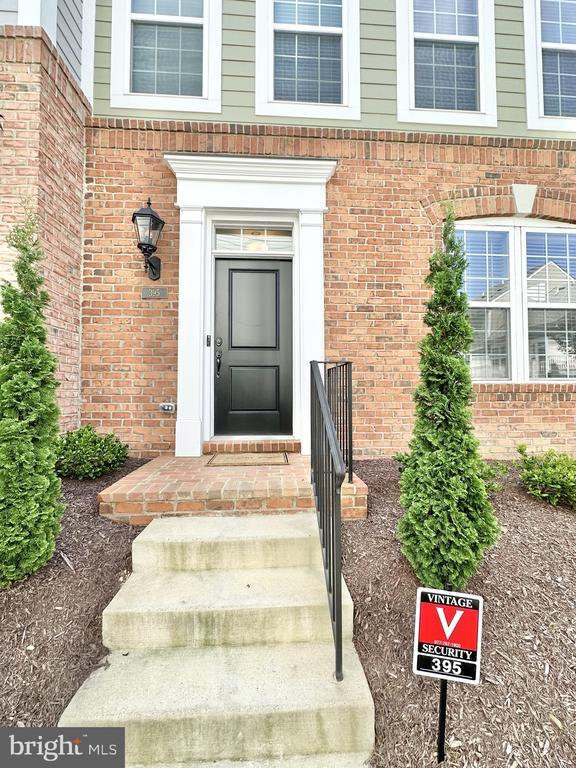 395 Buckeye Cir in La Plata, MD - Building Photo - Building Photo
