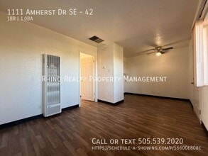 1111 Amherst Dr SE in Albuquerque, NM - Foto de edificio - Building Photo