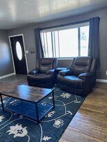 512 Highland Ave in Dillon, MT - Building Photo