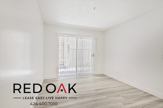 256 S Rampart Blvd in Los Angeles, CA - Building Photo - Building Photo