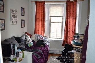 895 Huntington Ave, Unit 5 in Boston, MA - Building Photo - Building Photo