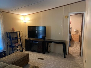124 Archer Rd in Broadalbin, NY - Building Photo - Building Photo
