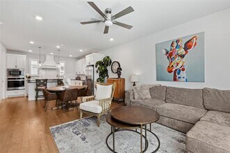 3928 Riesling Ridge in Dallas, TX - Foto de edificio - Building Photo