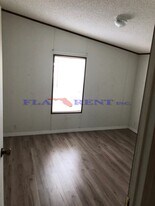 9663 Cypress Park Dr in Orlando, FL - Building Photo