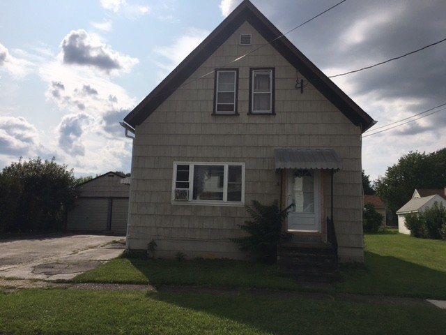 28 Lehigh St in Cheektowaga, NY - Building Photo