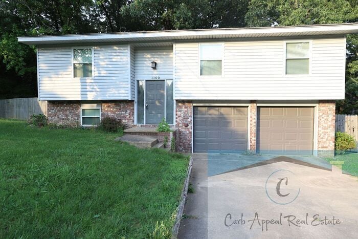 1100 Dupwe Dr in Jonesboro, AR - Building Photo