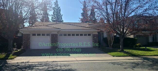 1780 Poppy Field Dr